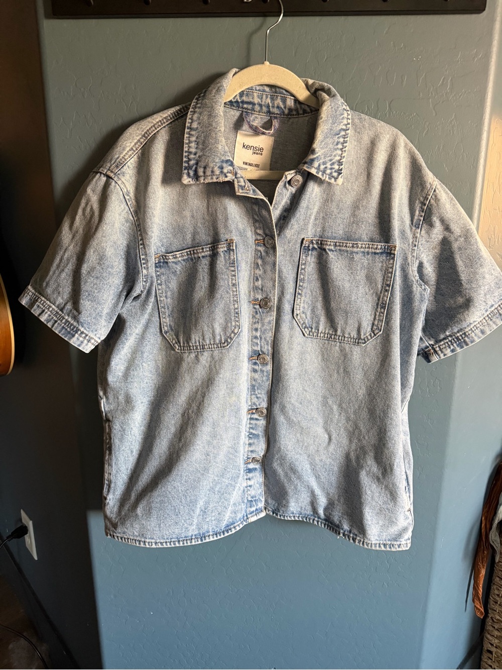 Kensie Washed Light Blue Denim Button-Front Shirt